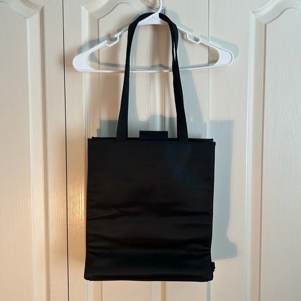 Women’s Calvin Klein Tote Bag - Picture 1 of 3